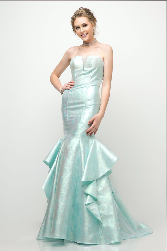 Strapless Jacquard Layered Mermaid Gown With V-Neckline and Train